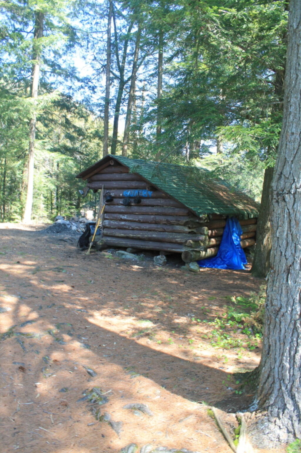 Photo Murphy Lake LeanTo Andy