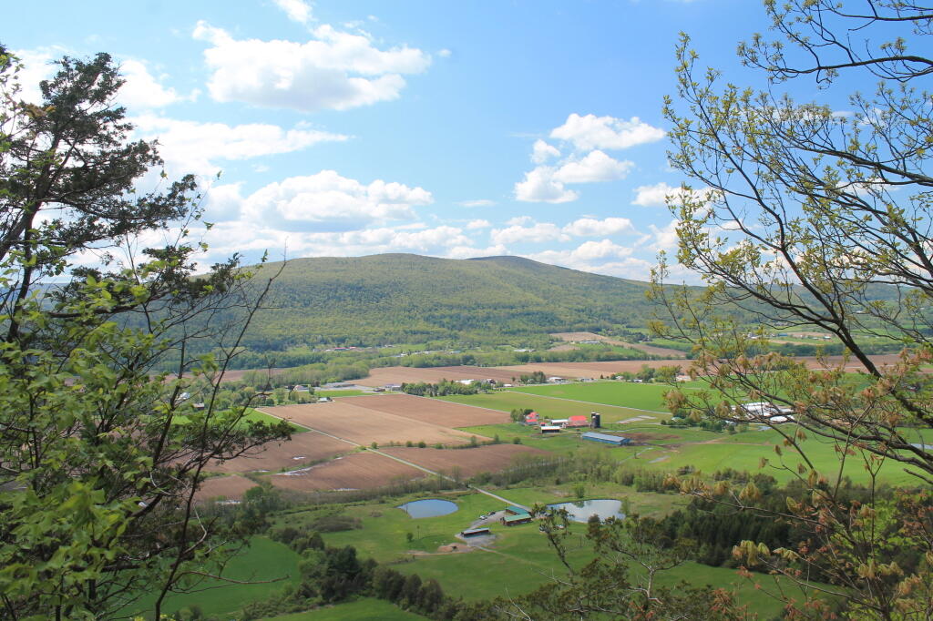 Photo Across the Schoharie Valley Andy