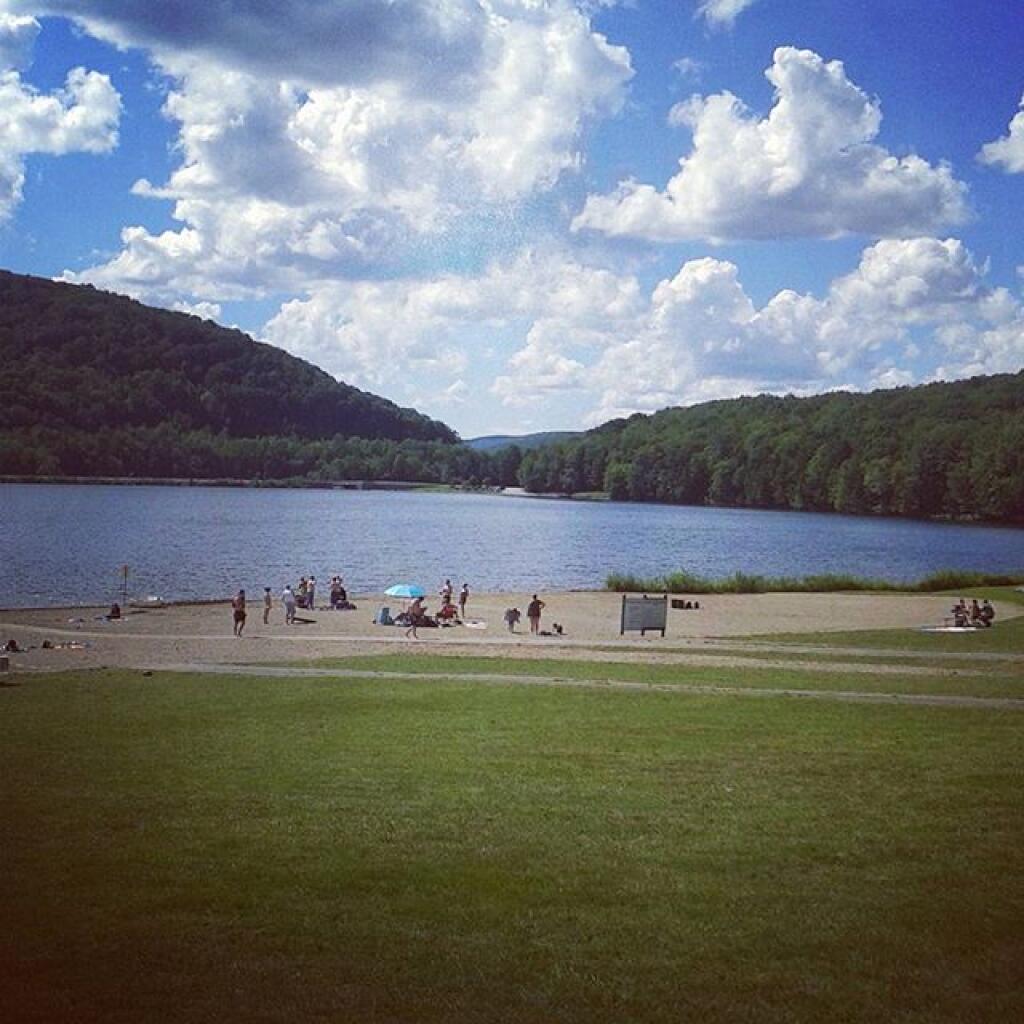 Photo Beautiful Quaker Lake Bath House Andy