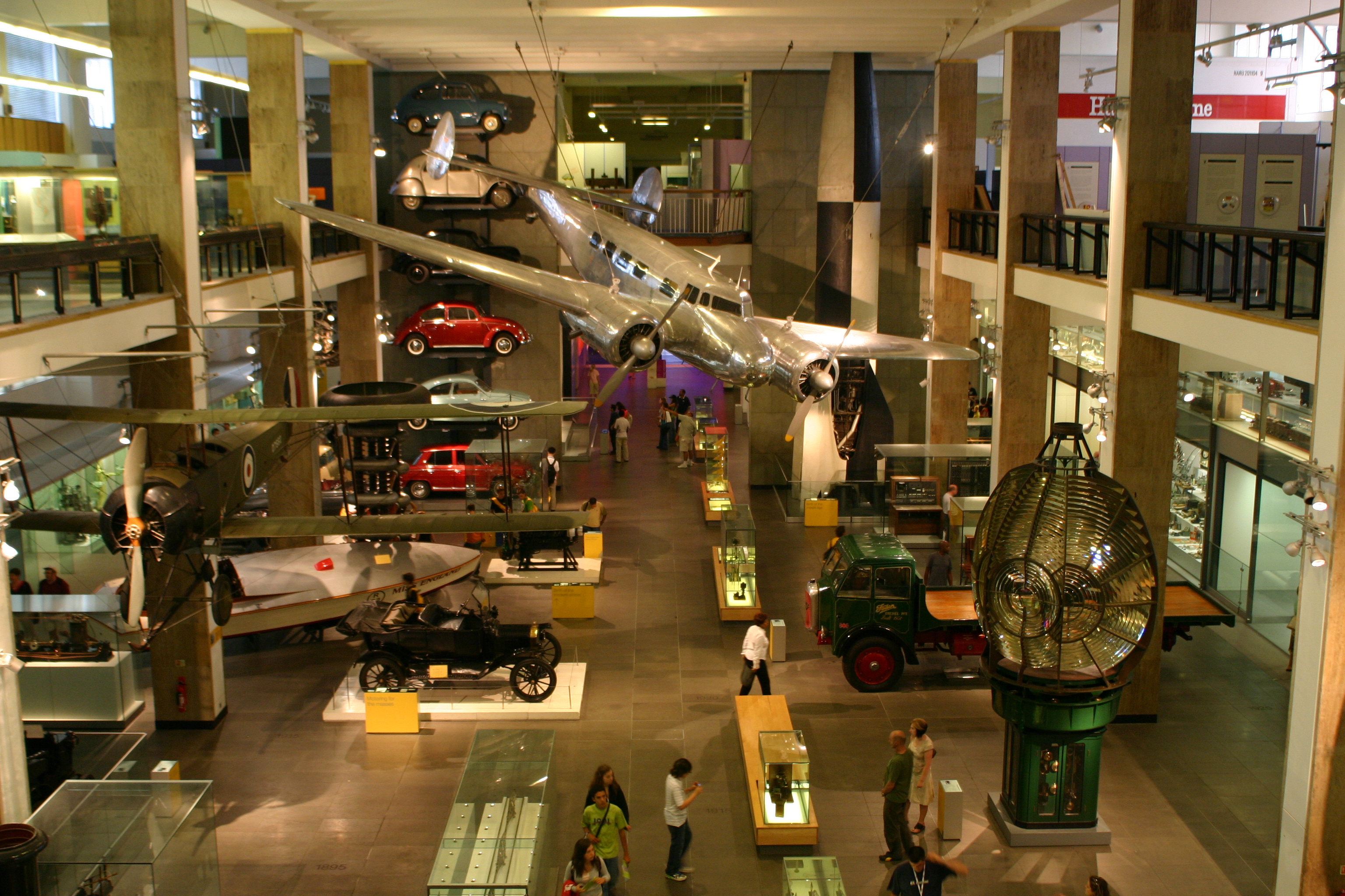 Science_Museum_-_Transportation_area