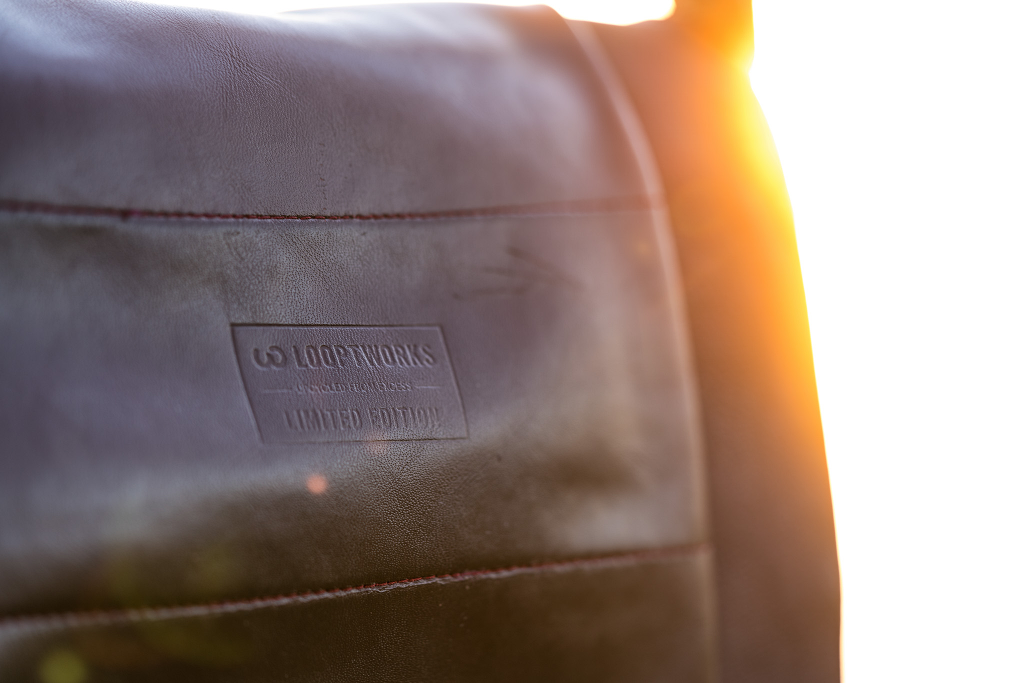REVIEW The perfect messenger bag for an airline enthusiast