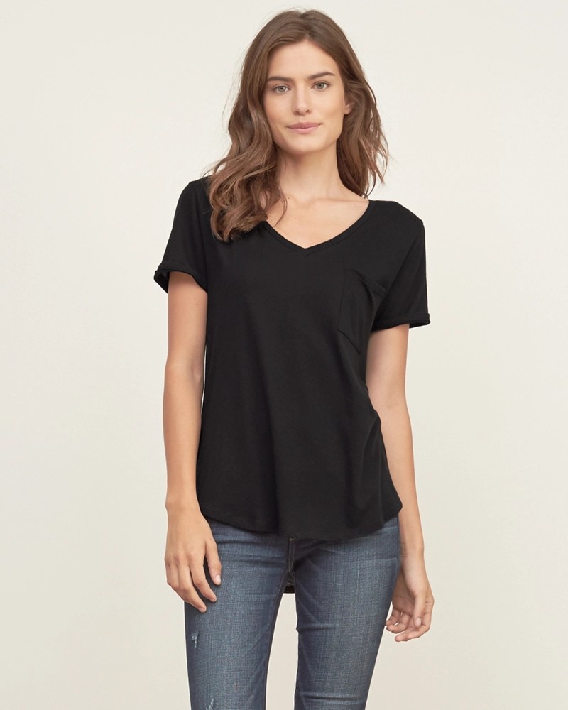 Easy V Neck Pocket Tee