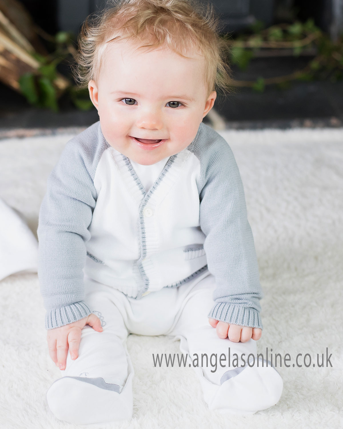 Emile Et Rose Baby Boys Teddy Bear Baby Gro & Cardigan 178218 GR/WH