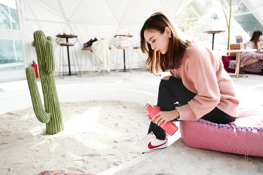 【生活】3C成癮旅行必備6合一多功能充電器+手中最時尚的美國CORKCICLE三層真空易口瓶