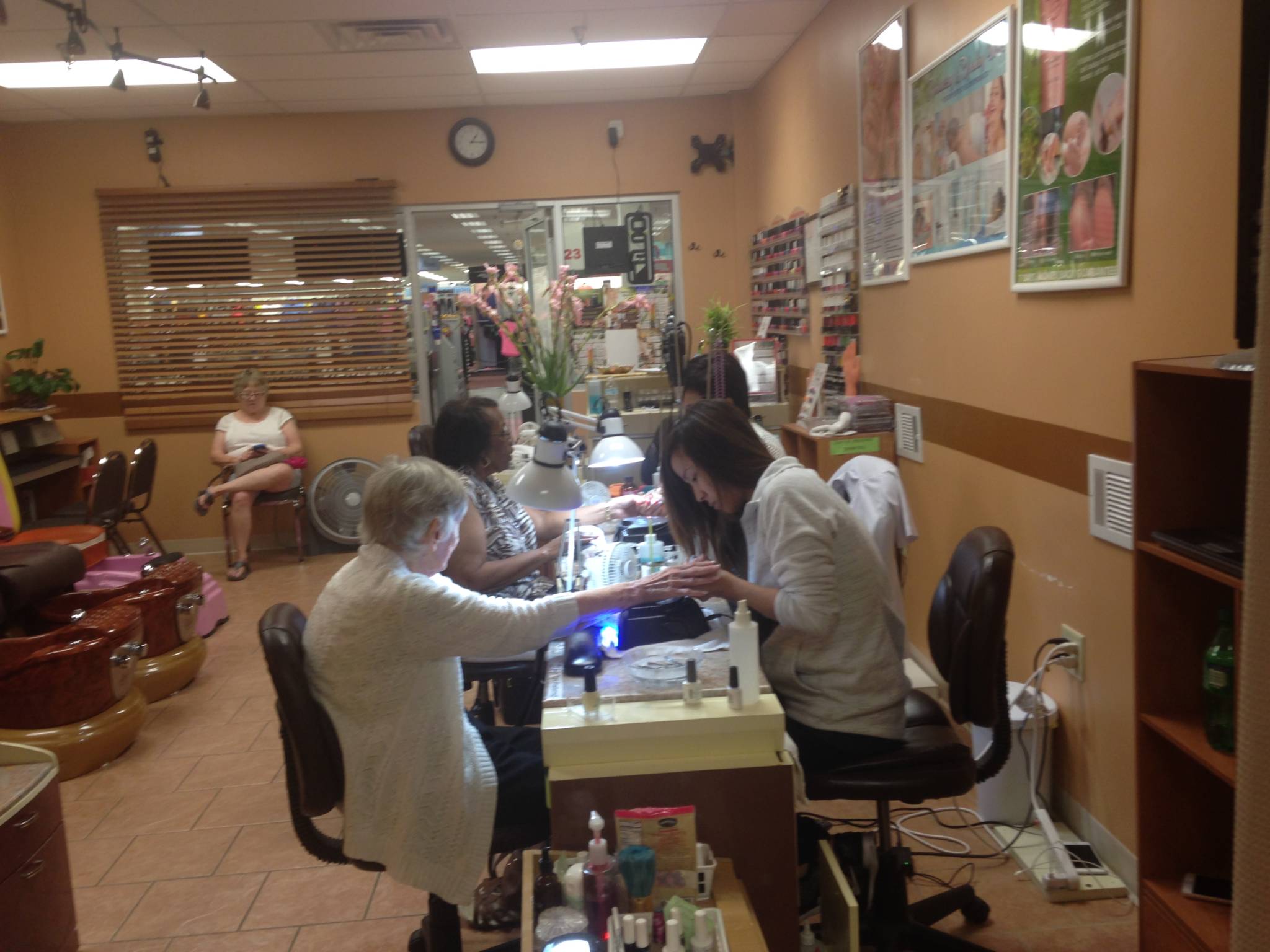 About Angel Nails LLC