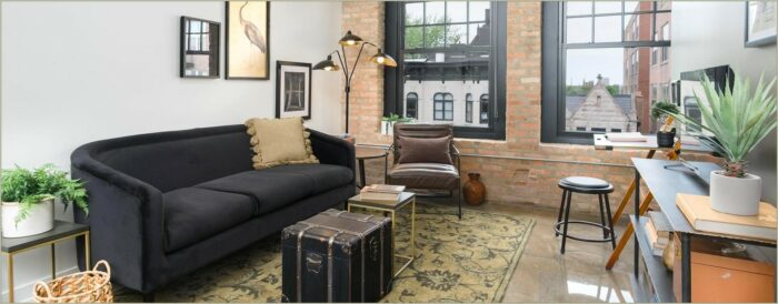 1 Bedroom West Loop