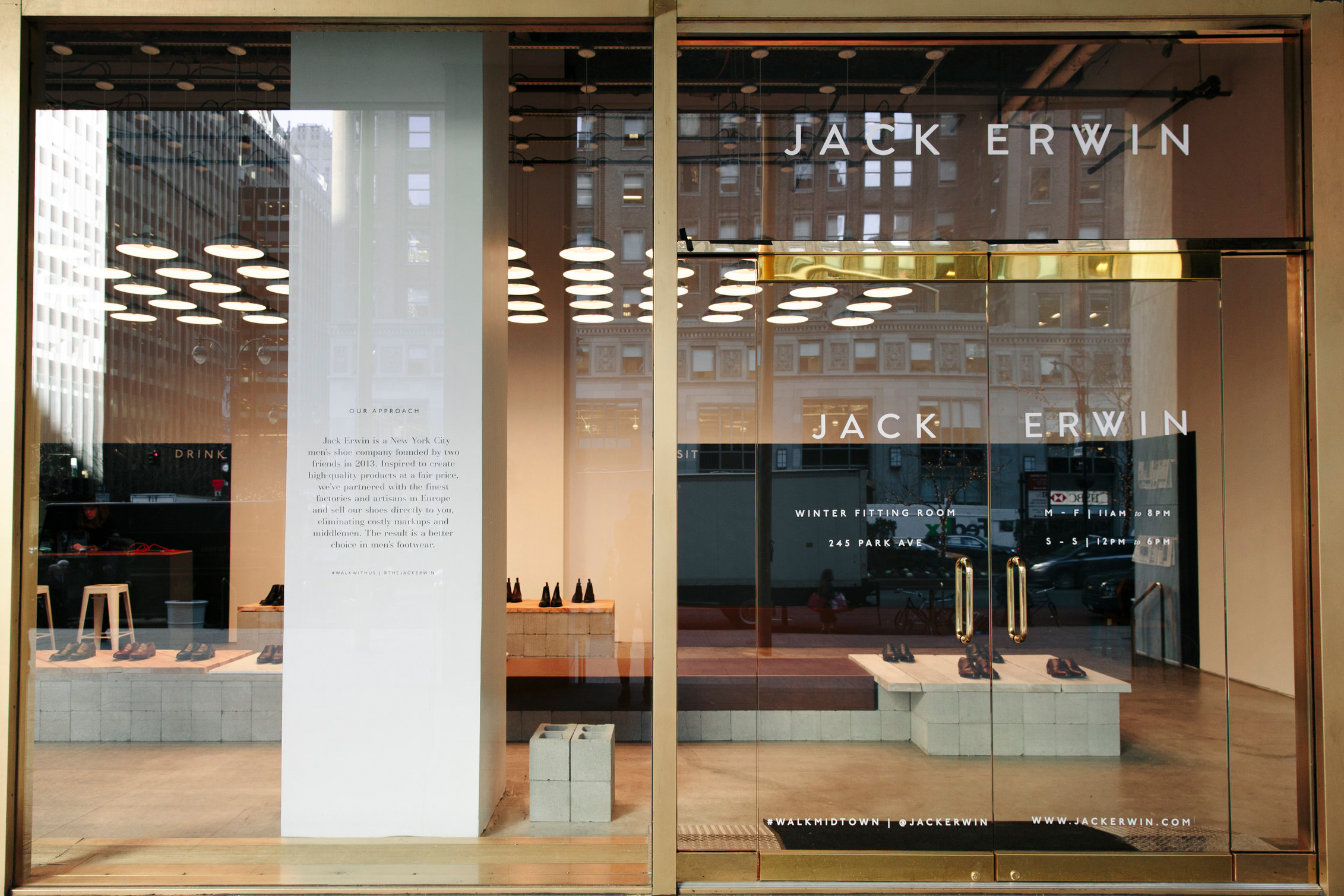 Thương hiệu Jack Erwin