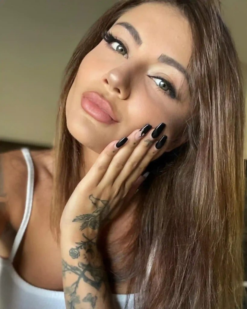Adria Rae Husband, Bio, Boyfriend, Wiki, Biography, Age, Married?