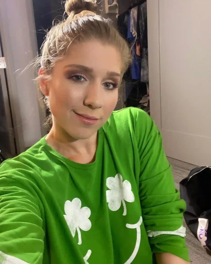 Alex Chance Wiki, Biography, Boyfriend, Bio, Husband, Married? Real Name,