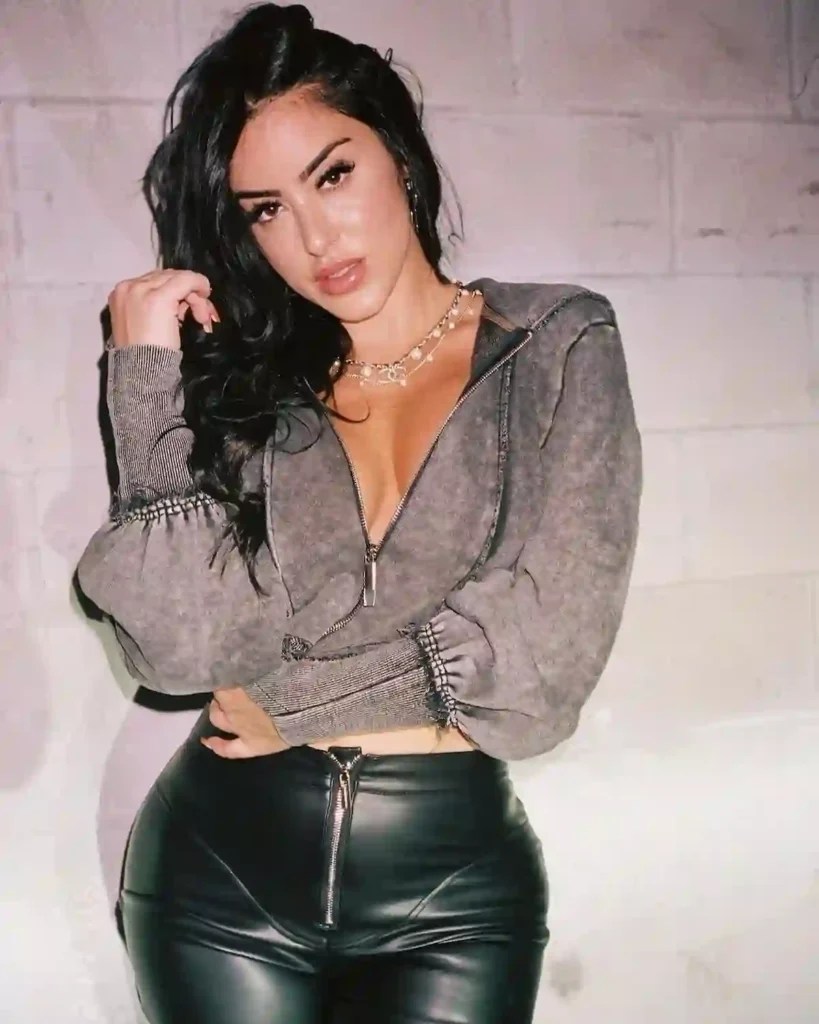 Alysia Magen Bio, Age, Wiki, Biography, Dating, Married, Wikipedia, Husband,