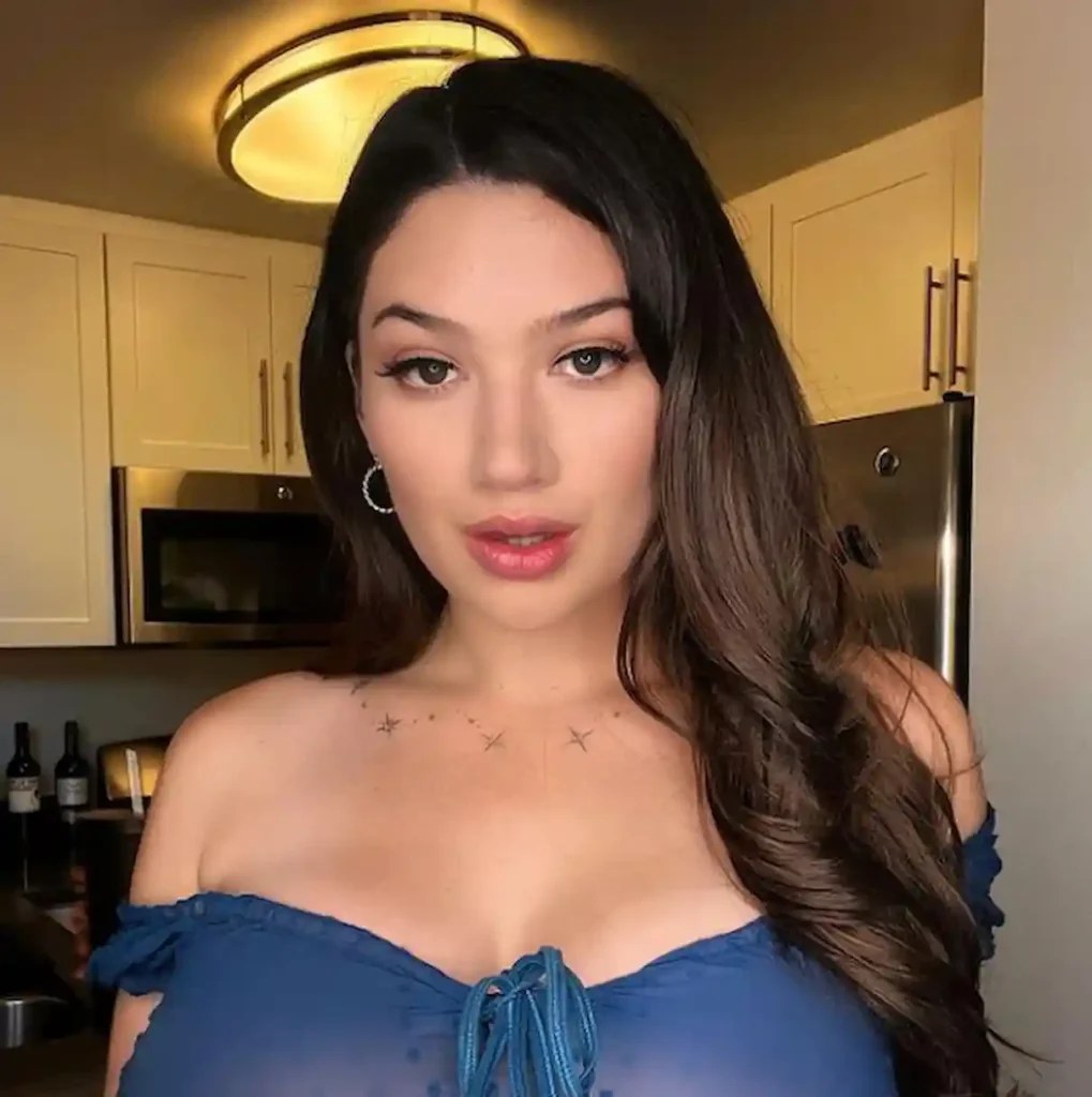 Alyx Star Bio, Family, Age, Biography, Wiki, Biography, Husband,