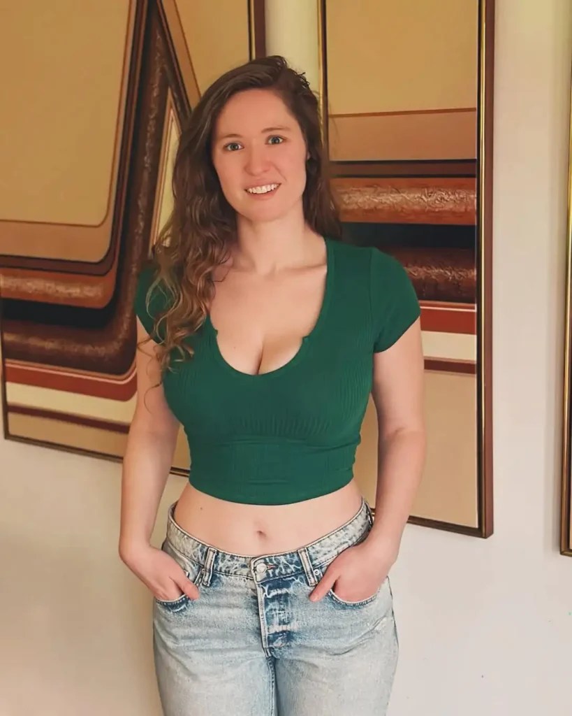 Charlie Chase Bio, Wiki, Age, Net Worth, Husband, Height, Beach