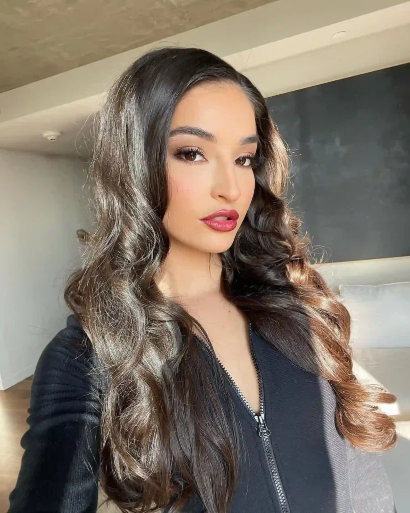 Emily Willis Boyfriend name, Emily Willis Age, Bio, Wiki,