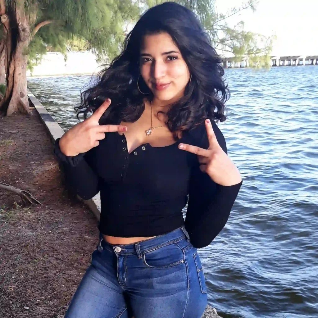 Gabriela Lopez Wiki, Age, Biography, Boyfriend, Bio, Wikipedia