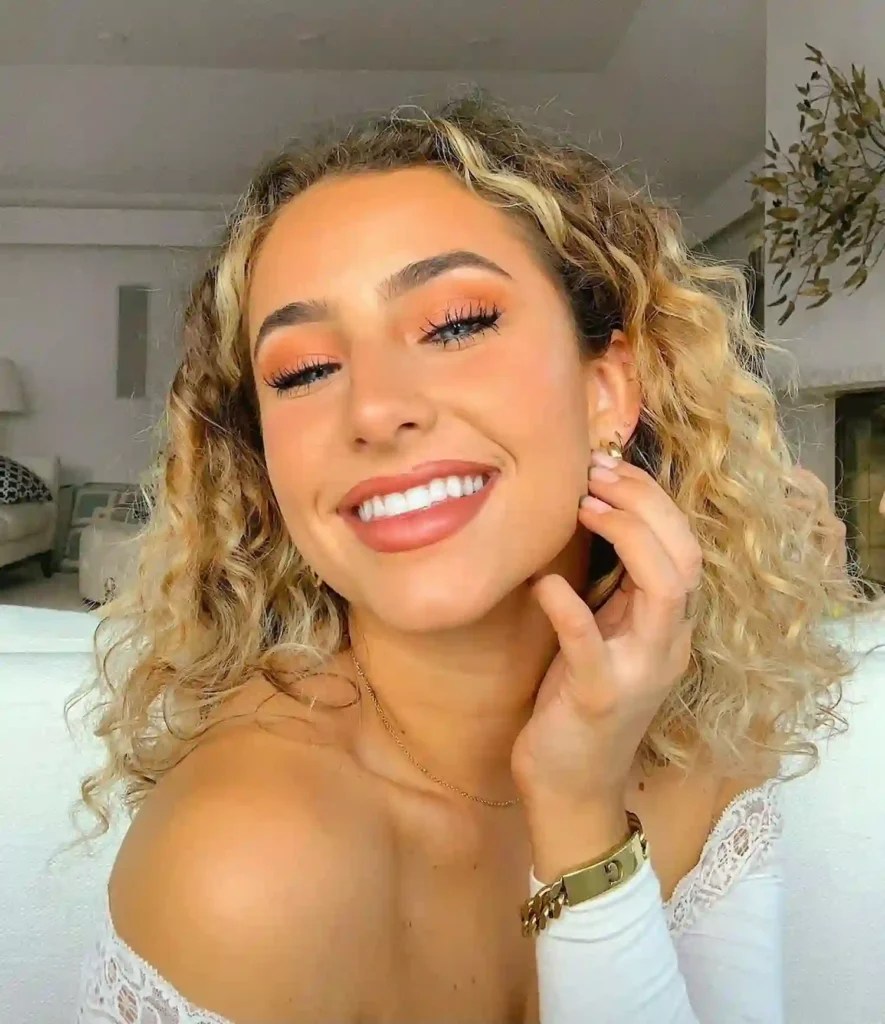 Will Levis girlfriend Gia Duddy Wiki, Age, Net Worth, Biography,(03)