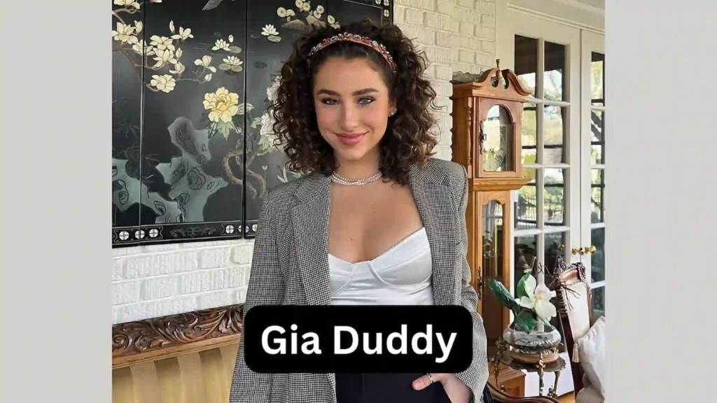 Will Levis girlfriend Gia Duddy Wiki, Age, Net Worth, Biography,(03)