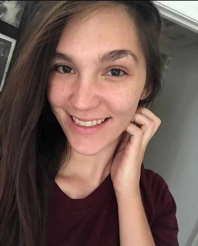 Holly Michaels Biography, Age, Bio, Wiki, Husband, Family,