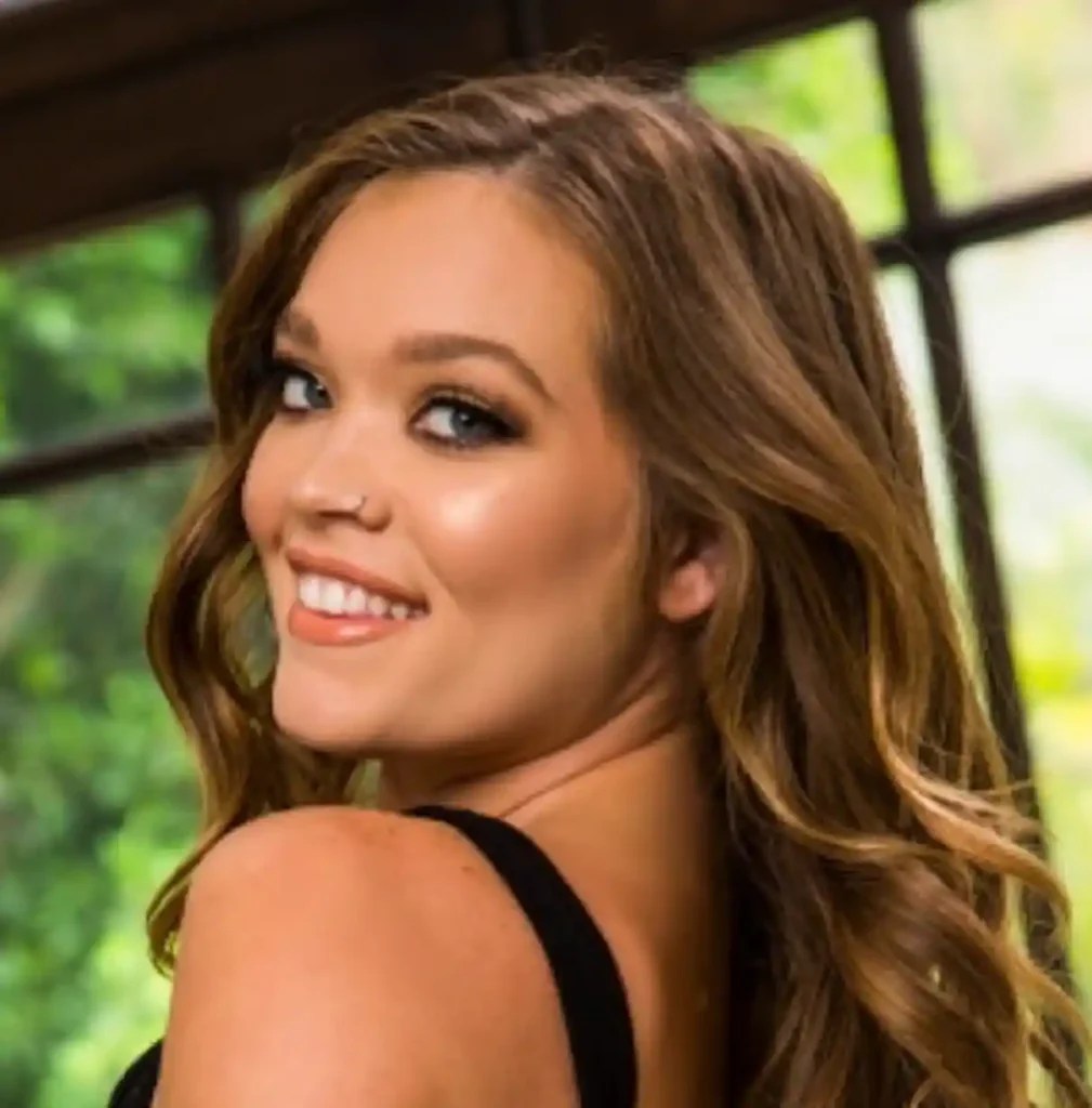 Katie Kush Age, Wikipedia, Biography, Husband, Bio, Wiki, Net Worth