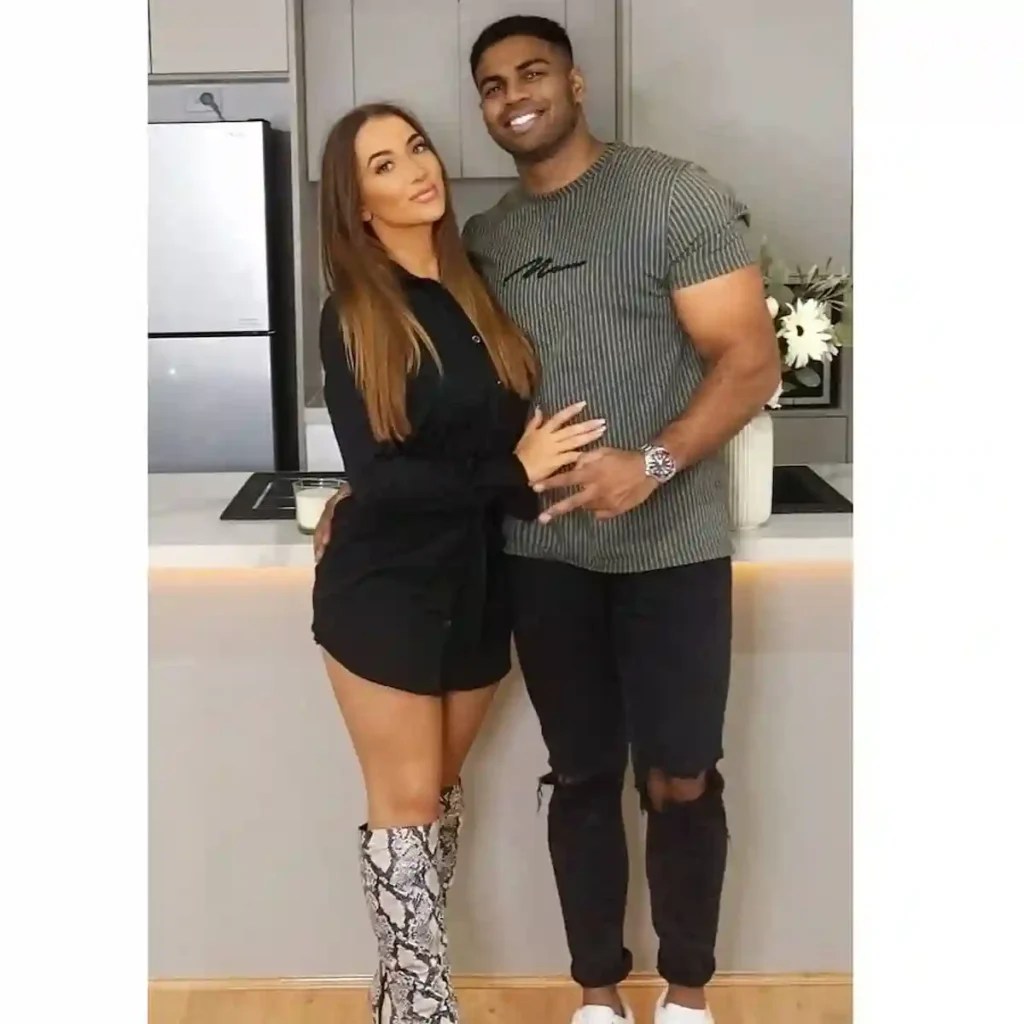 Model Stephanie Collier Wikipedia, Age, Model, Bio, Wiki, Biography, Boyfriend, Australia,