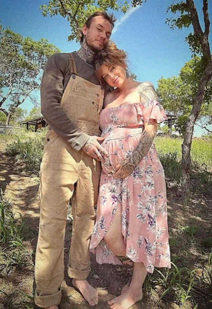 Vicky Aisha Husband, Bio, Wiki, Age, Net Worth, Boyfriend, Wikipedia, Biography,