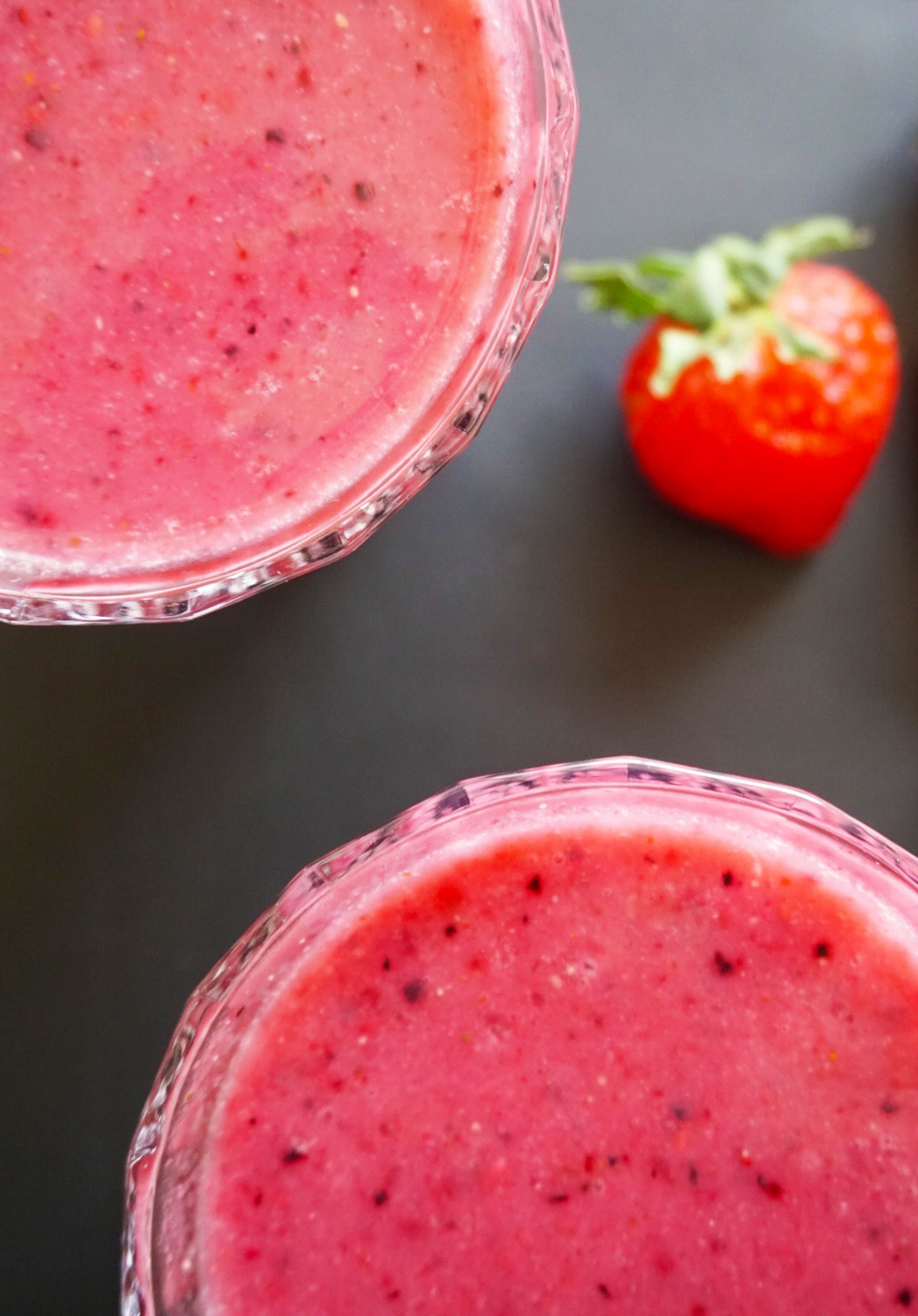 Easy Vegan Mixed Berry and Banana Smoothie Animagus Eats