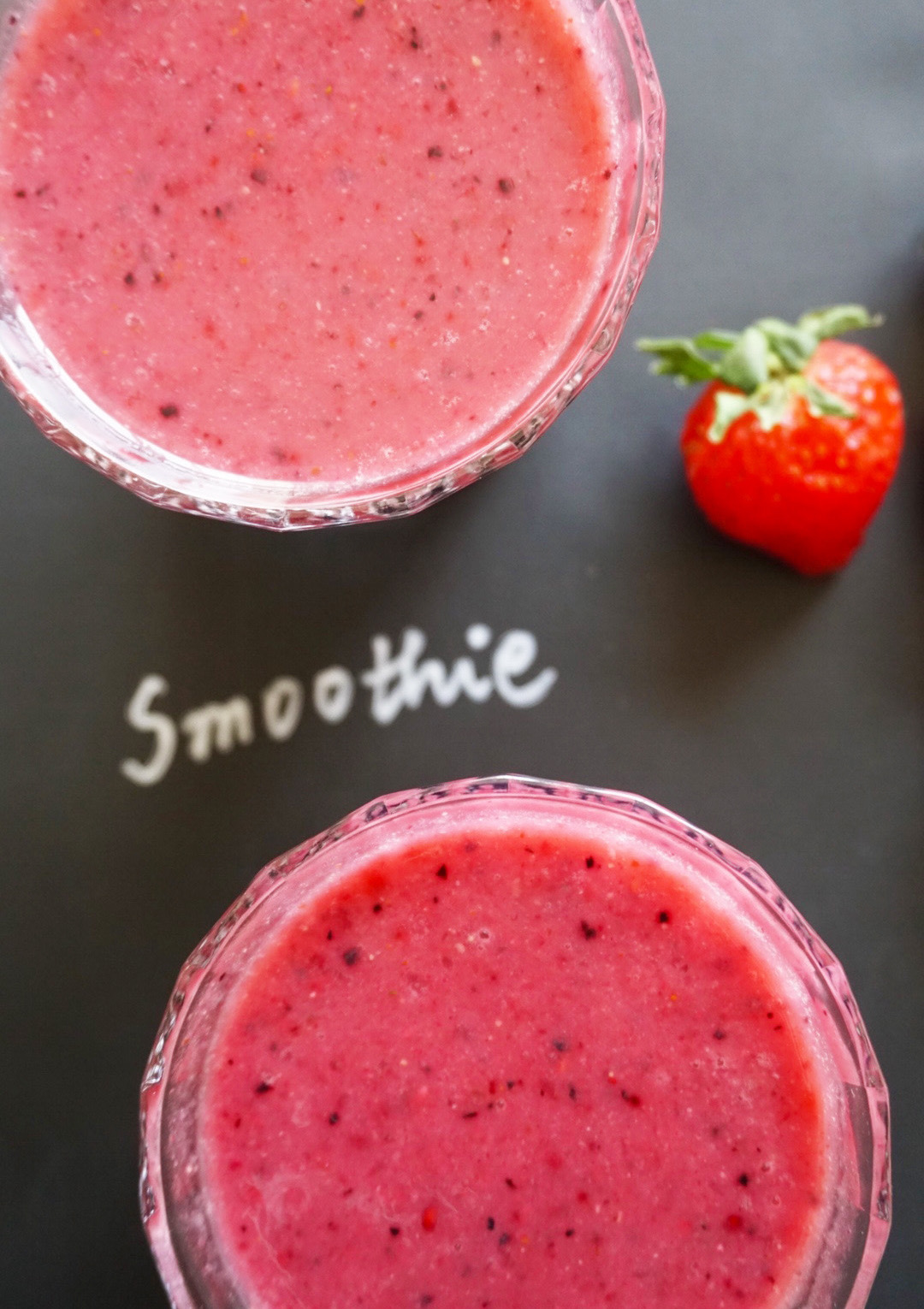 Easy Vegan Mixed Berry and Banana Smoothie Animagus Eats