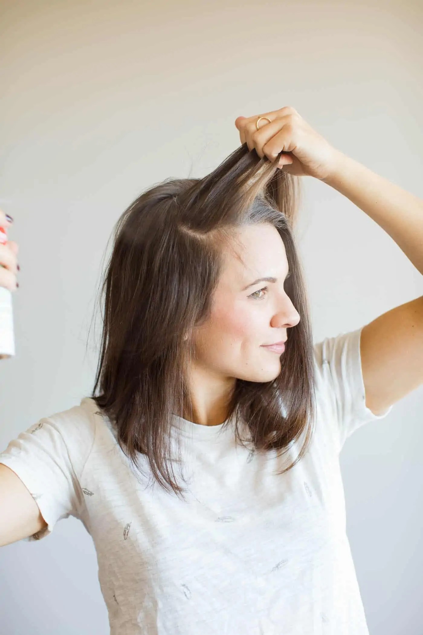 How To Properly Use Dry Shampoo an indigo day