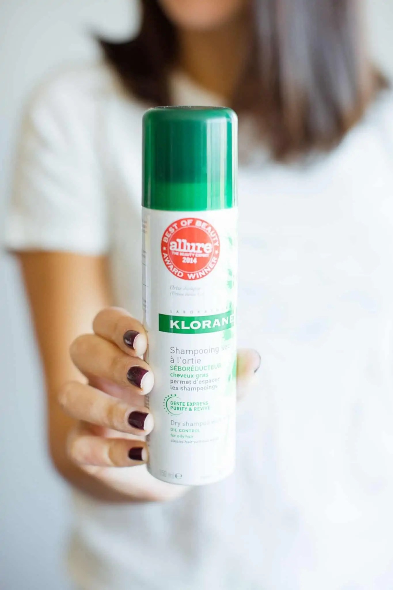 How To Properly Use Dry Shampoo an indigo day