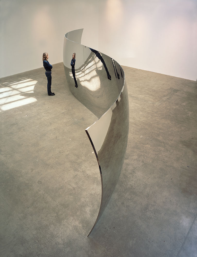 Anish Kapoor SCurve