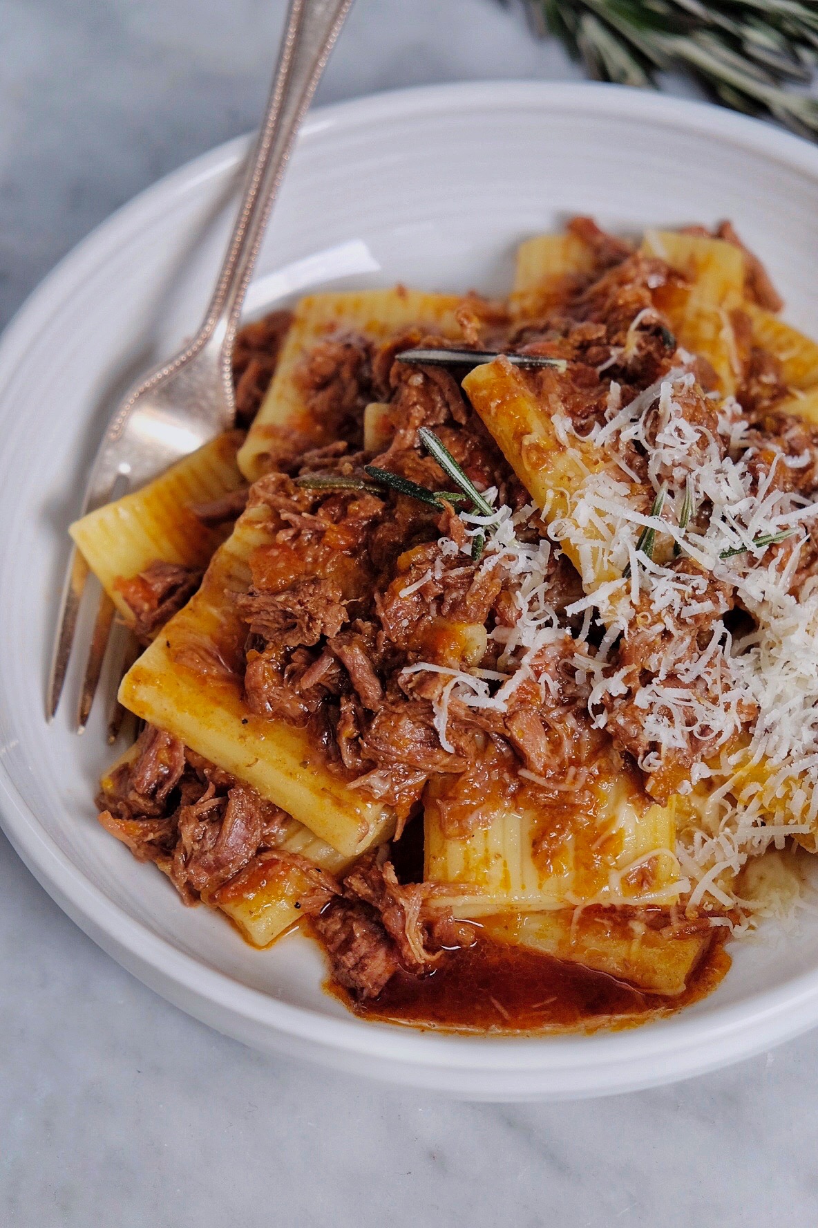 Slowcooked Beef Shin Ragu steak & merlot