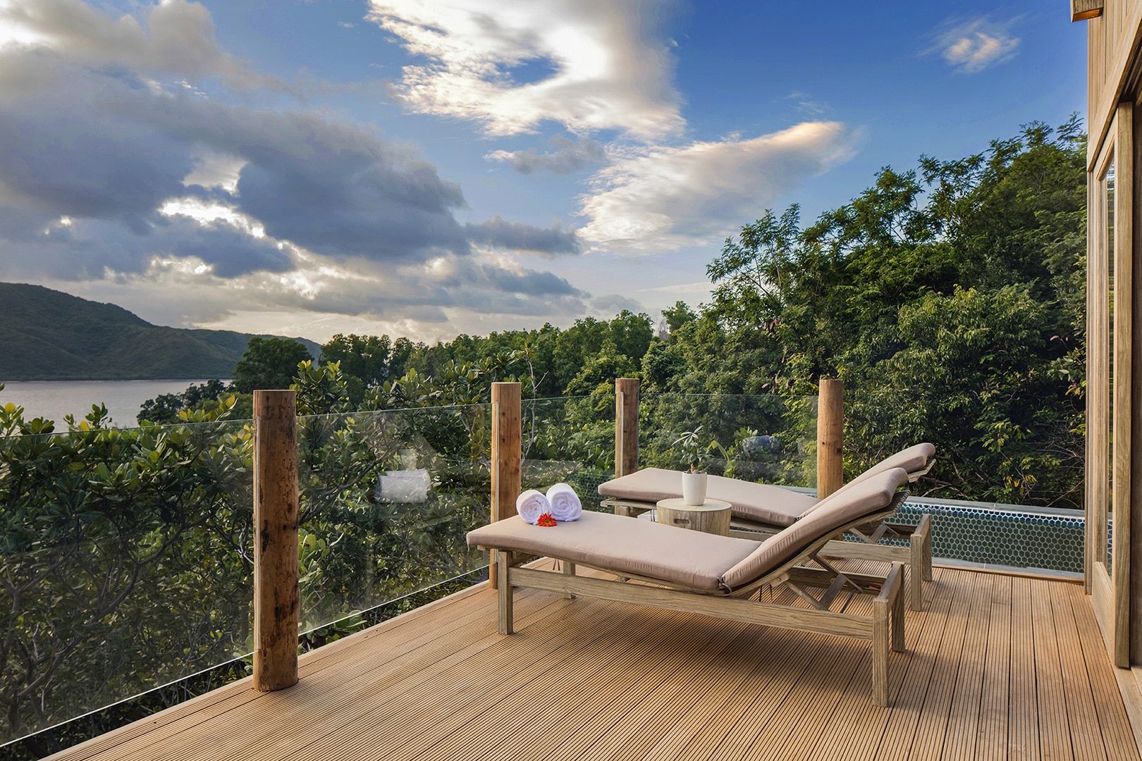 Treetop Pool Villa An Lam Retreats