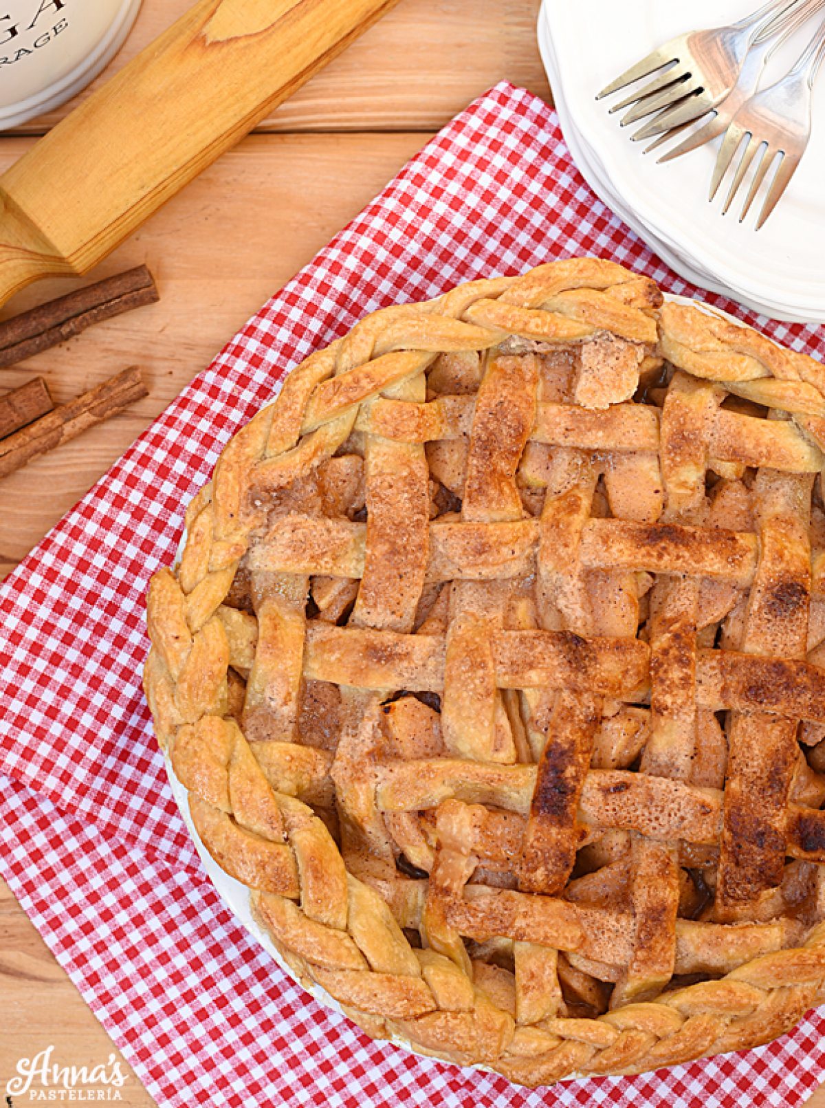 El mejor pie de manzana! Anna's Pasteleria