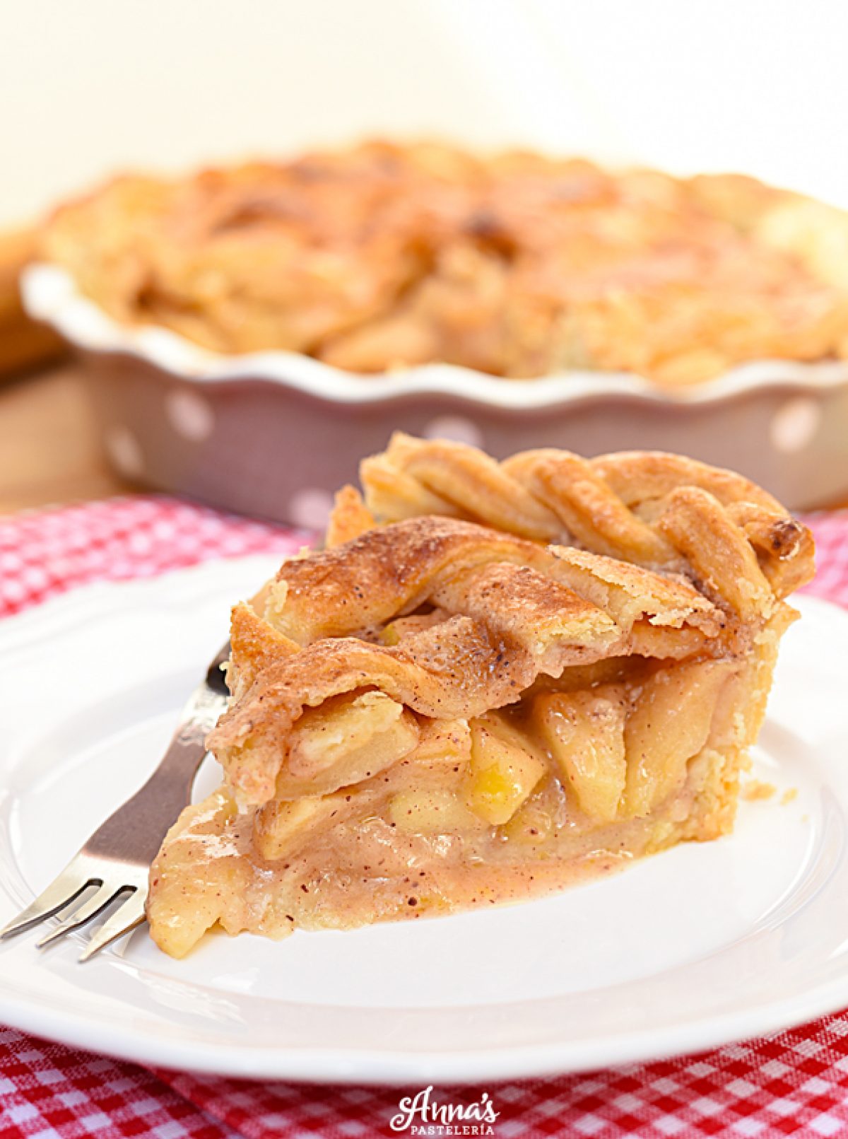 El mejor pie de manzana! Anna's Pasteleria