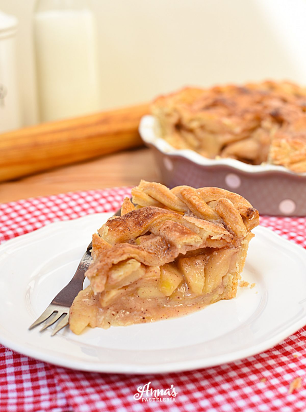 El mejor pie de manzana! Anna's Pasteleria