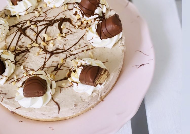 Kinder Bueno NoBake Cheesecake Annas Tortenliebe