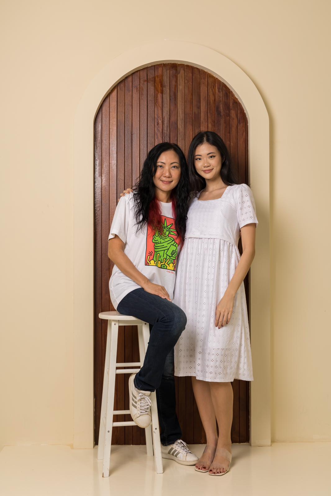 Suffering from Early Pregnancy Back Pain? AnneeMatthew