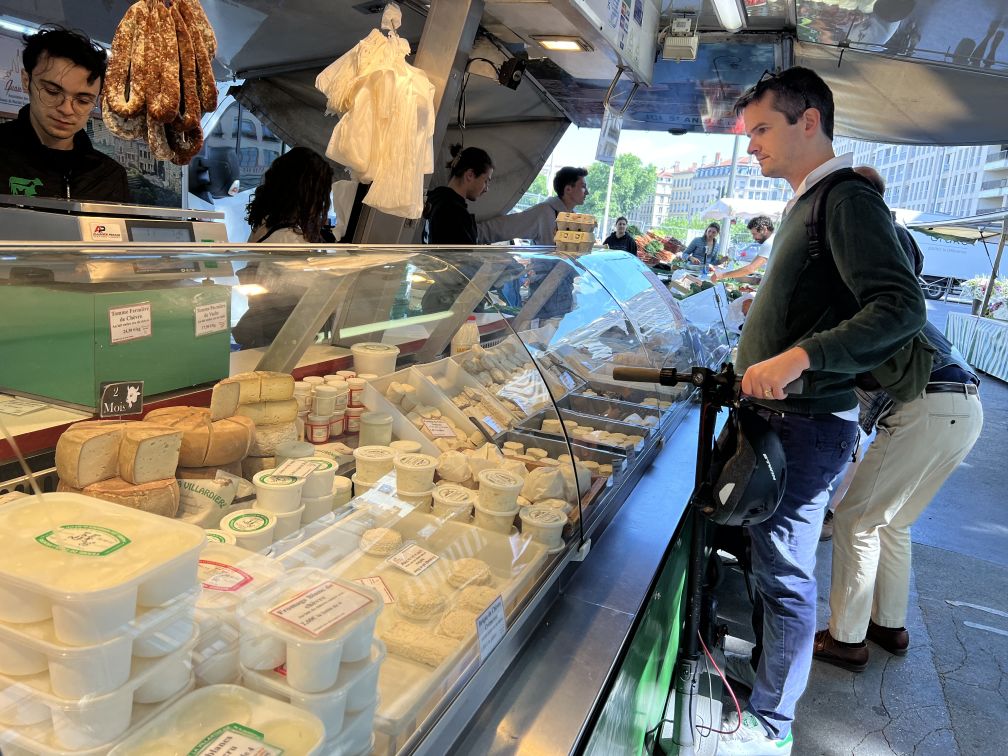 Breakfast and St. Antoine Market in Lyon