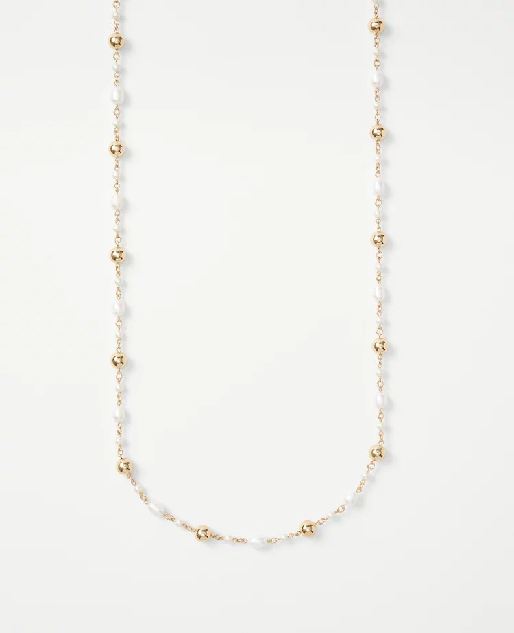 Pearlized Metal Ball Station Necklace