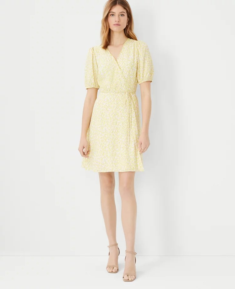 Petite Floral Puff Sleeve Wrap Dress