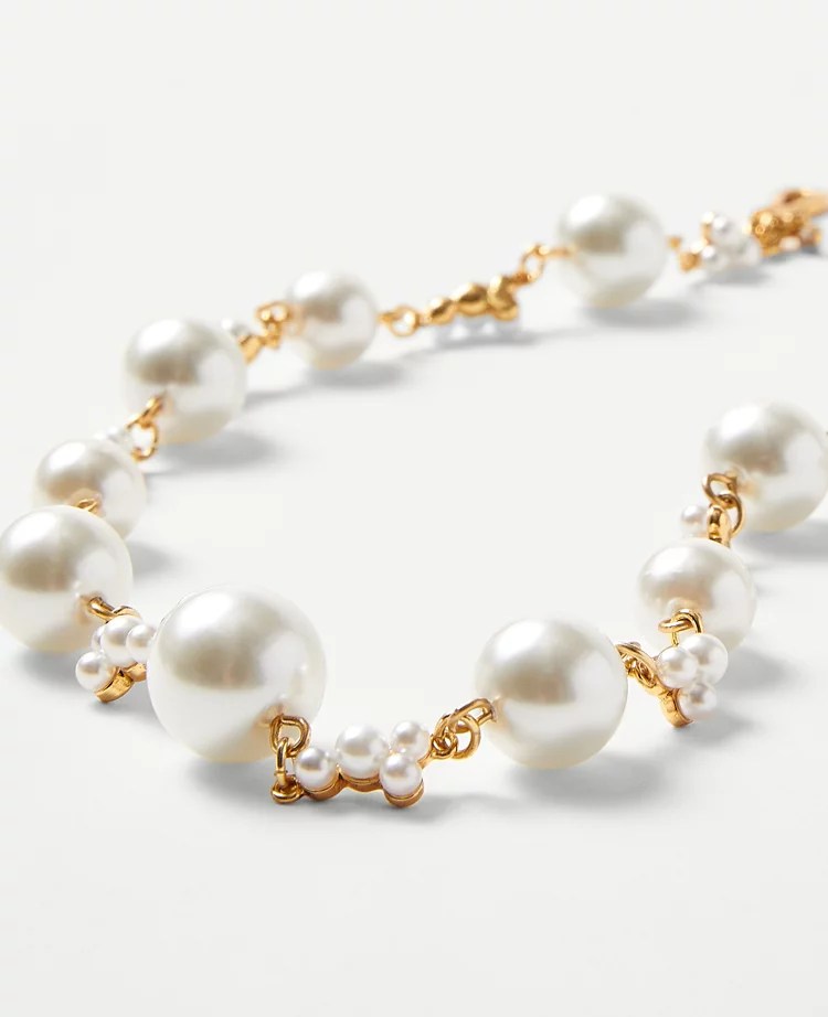 Mixed Pearlized Statement Necklace