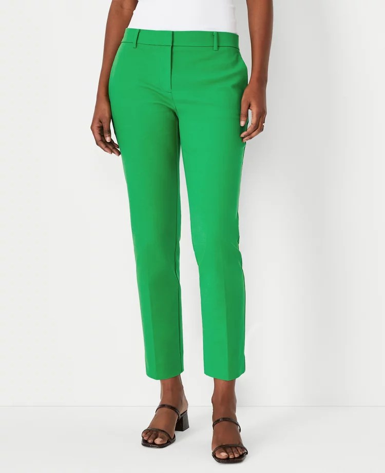 The Petite Eva Ankle Pant