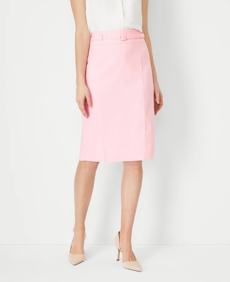 The Petite Belted Seamed Pencil Skirt in Linen Blend