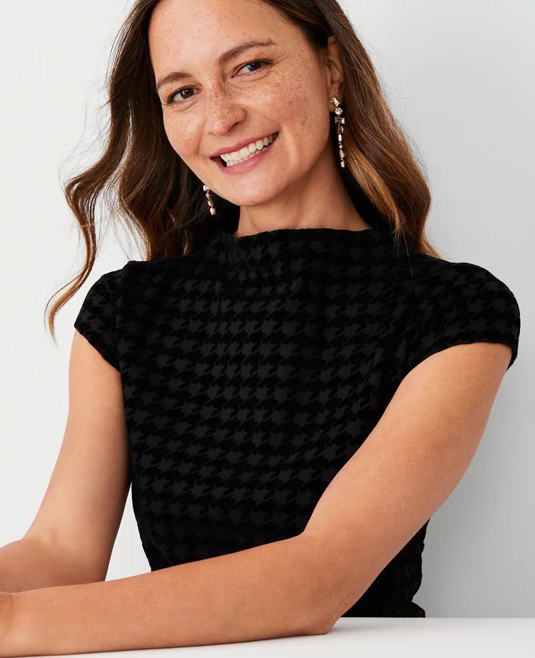 Petite Flocked Houndstooth Mock Neck Cap Sleeve Top