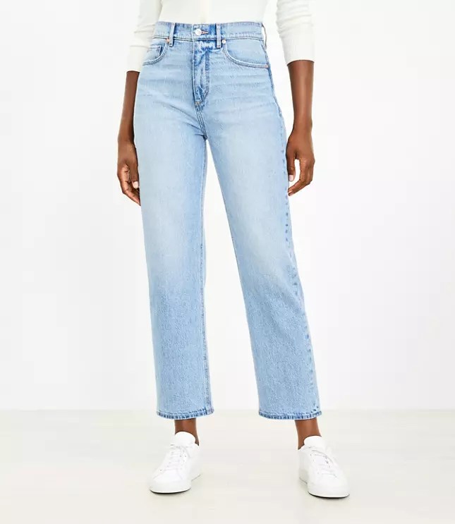 High Rise Straight Jeans in Vintage Light Indigo Wash