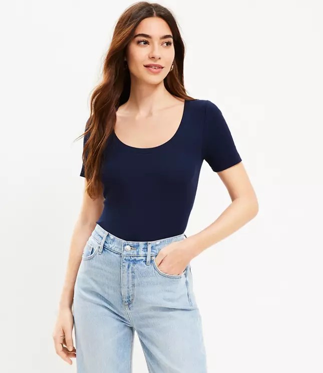 Scoop Neck Perfect Tee