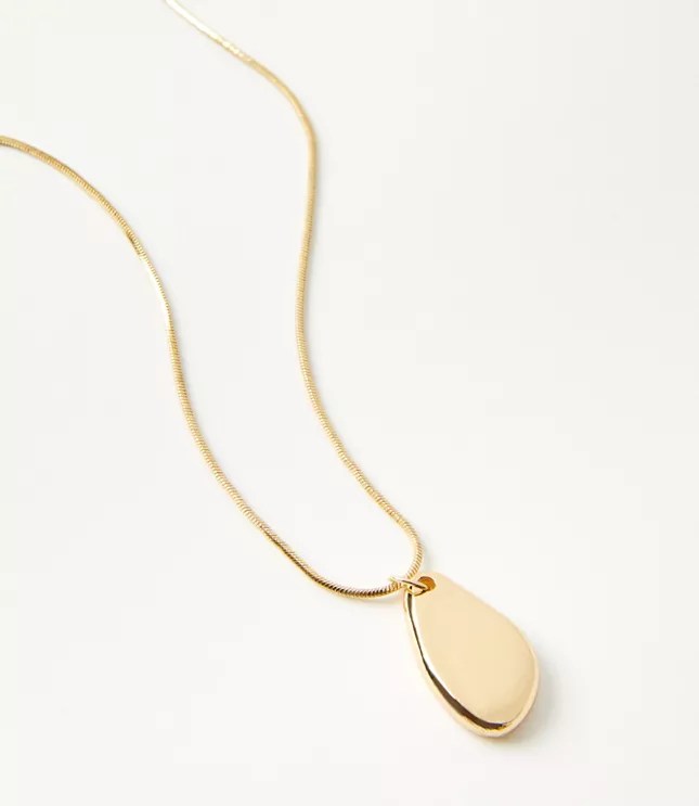 Bean Pendant Necklace