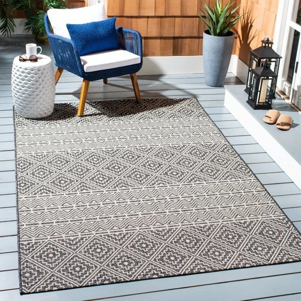 What is the Best Material for Outdoor Rugs? Ann Inspired