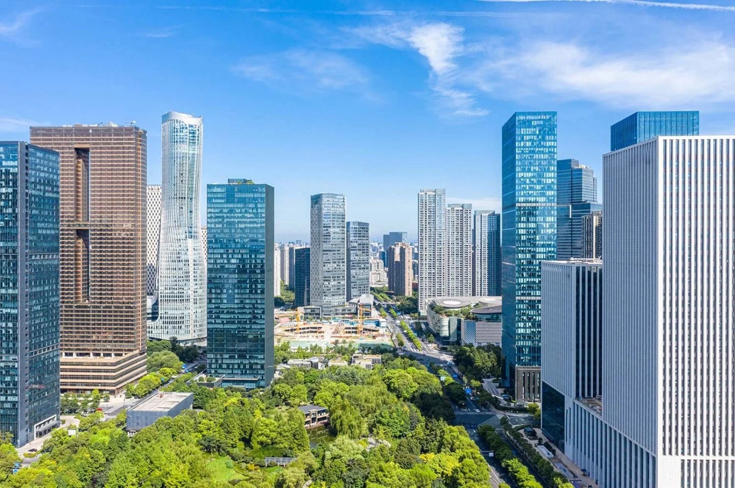 A Detailed Guide to Hidden Costs for FirstTime Renters in Chicago