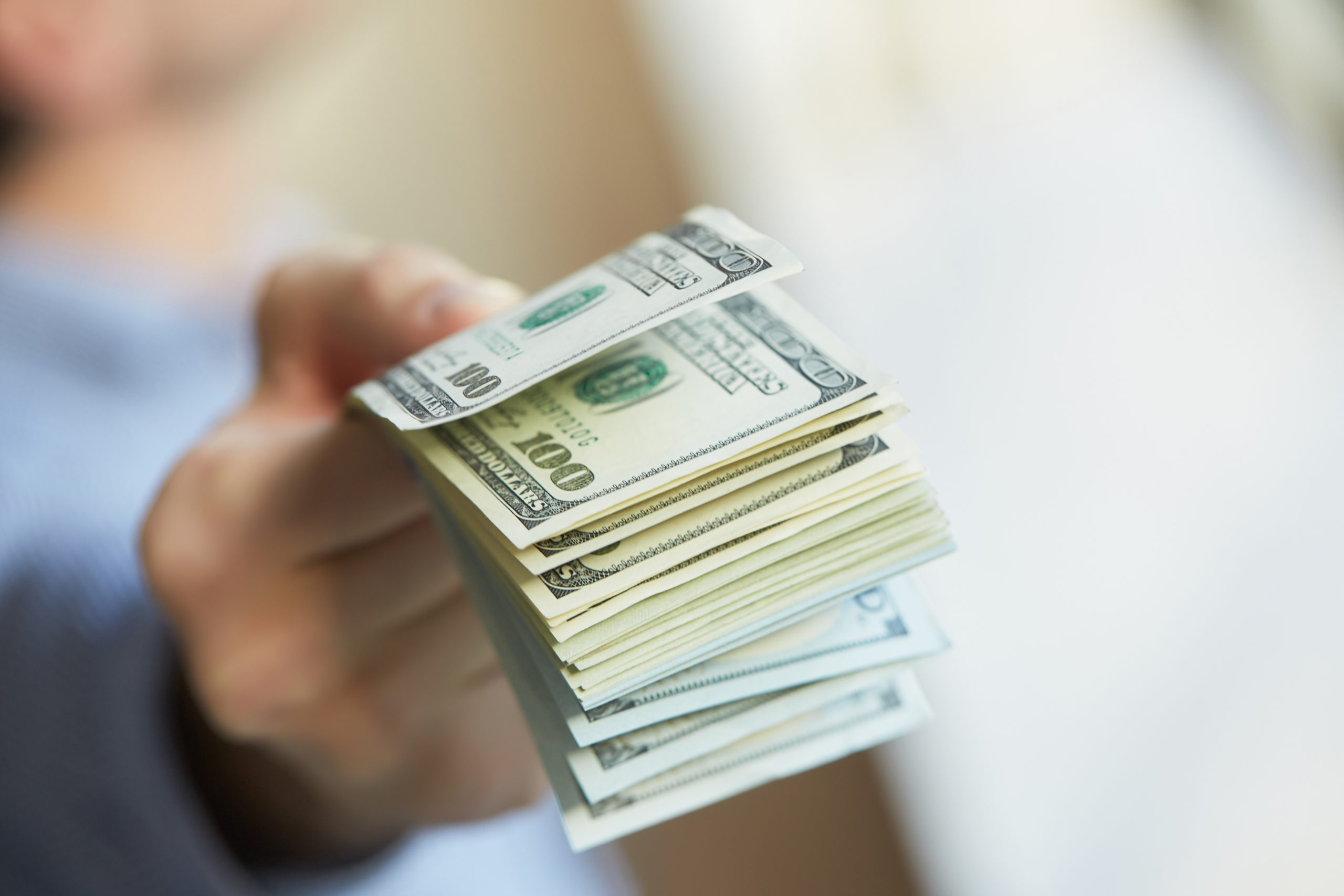 Does Your Annuity Salesperson Stay In Touch With You