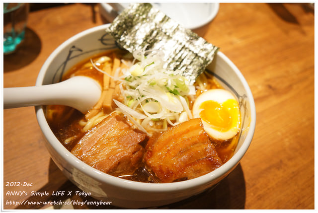 【東京自由行】新宿美食 必吃拉麵 ♥ 麵屋武藏總本店 三層肉塊超美味